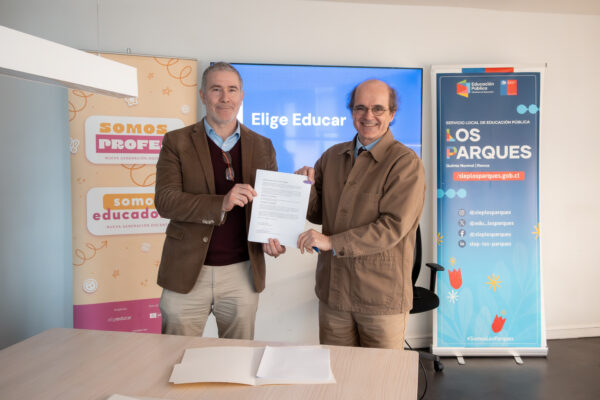 Elige Educar y SLEP Los Parques firman convenio centrado en el bienestar docente